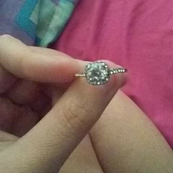 Ring - Picture 3 of 5